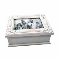 Μπιζουτιέρα ξύλινη 17*13*6,5 εκ. σκαλιστή αντικέ λευκό 16-024