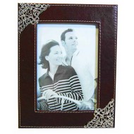 Κορνίζα για φώτο 10*15 εκ. καφέ τεχνόδερμα 11-92